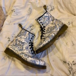 Dr. Marten 1460 Blue on White vandalized Jouy